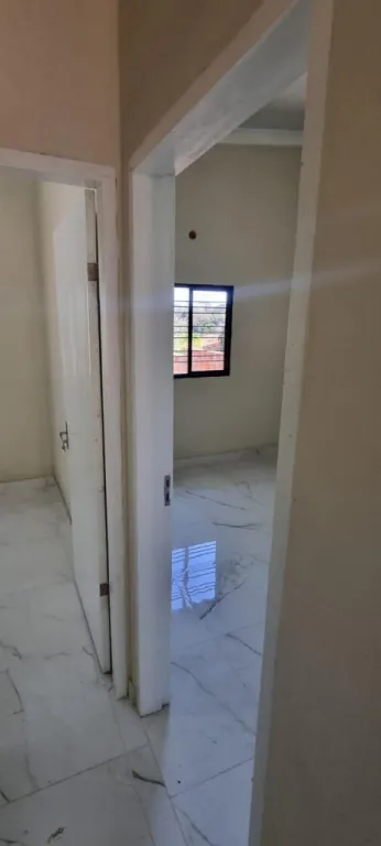VENDO CHALET A ESTRENAR EN LUQUE BO. CAÑADA GARAY — foto 3