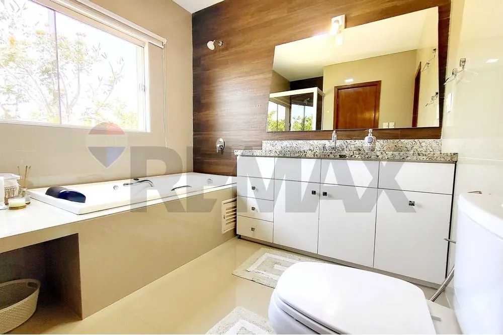 VENDO DÚPLEX EN BARRIO MBURUCUYÁ — foto 2