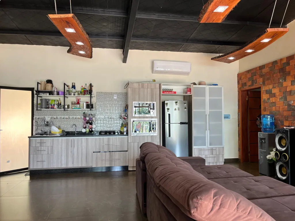 CASA QUINTA SOBRE LAGO EN HERNANDARIAS — foto 2