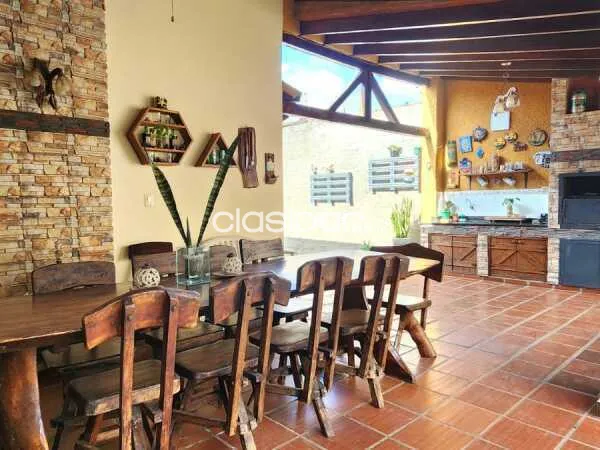 VENDO CASA EN LAMBARE ZONA CANAL 13 — foto 3