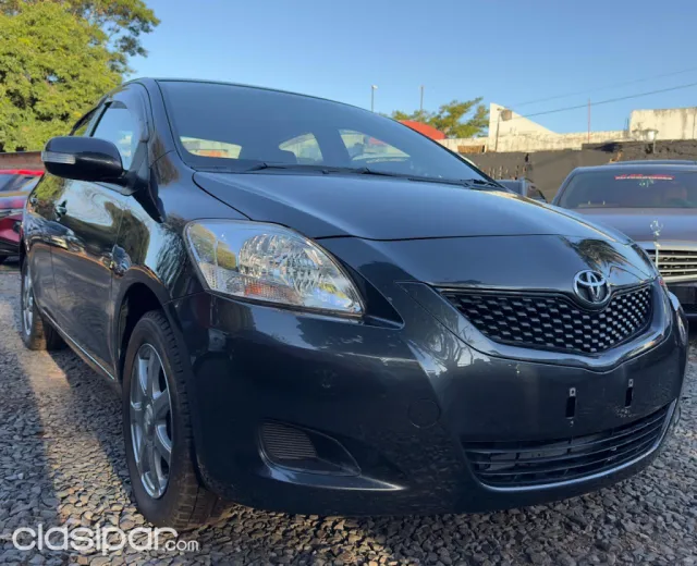 Toyota Belta 2009 - foto 2