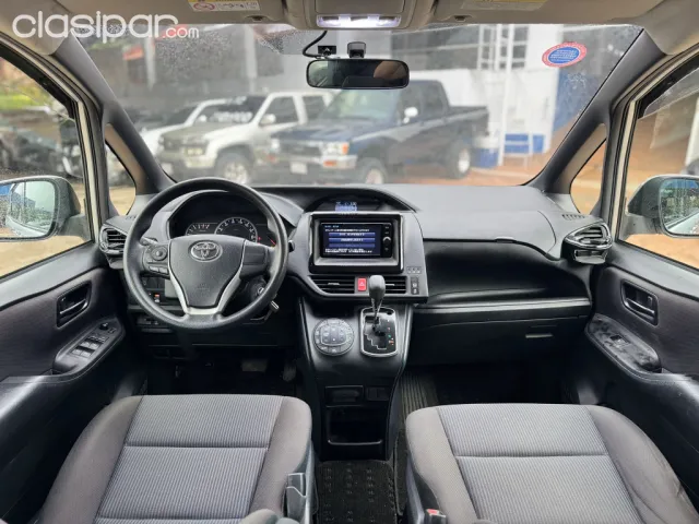 Toyota Noah 2016 — foto 5