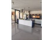 LUJOSA CASA EN VENTA