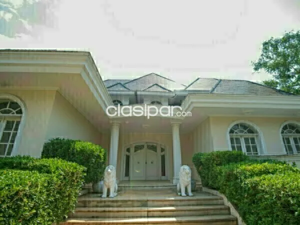 ALQUILO HERMOSA MANSION EN LAS MERCEDES — photo 2