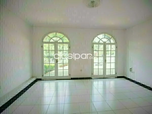 ALQUILO HERMOSA MANSION EN LAS MERCEDES — photo 3