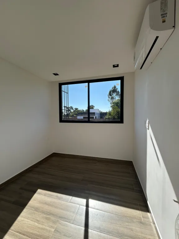 En venta duplex con amplio jardin, Encarnacion — foto 3