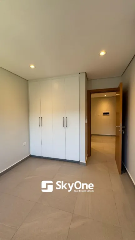 EN VENTA AMPLIO DUPLEX A ESTRENAR — foto 2