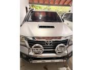 VENDO TOYOTA HILUX 2014