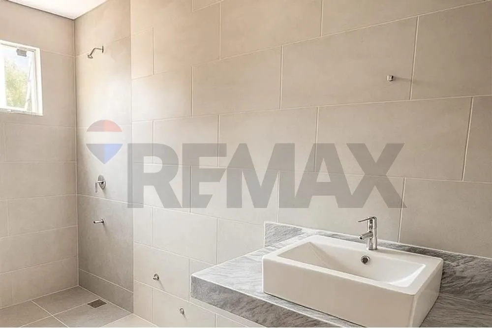 Dúplex exclusivo en Luque - Cuarto Barrio — foto 3