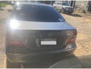 VENDO MERCEDES BENZ C230 AÑO 2005