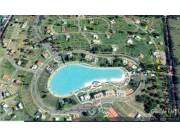 En venta amplio terreno en el Barrio Cerrado Aqua Village