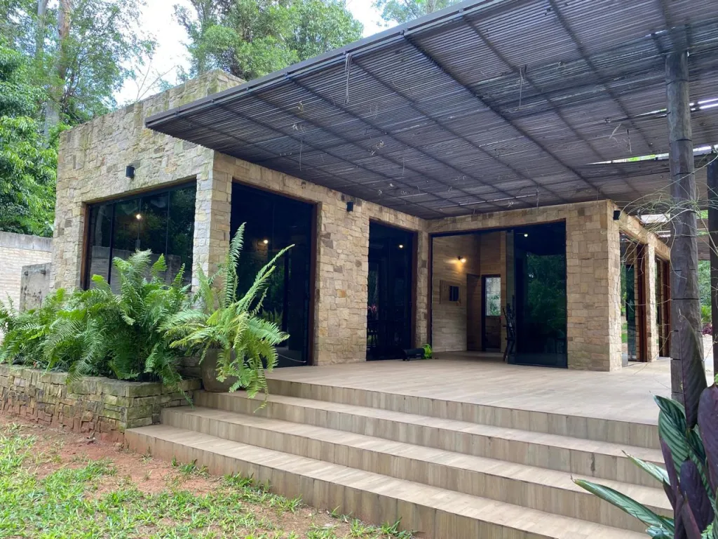 Terreno de 4.238 m² en la zona del Anfiteatro José Asunción Flores — foto 2