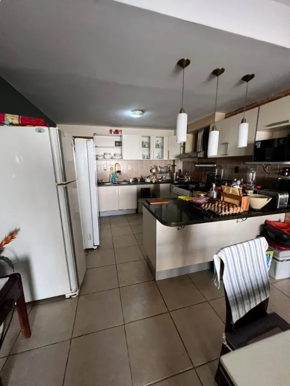 VENDO CASA EN BARRIO PETTIROSSI — foto 2
