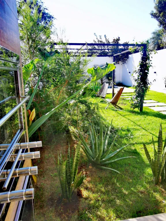 EN VENTA DUPLEX AMPBLADO DE TRES HABITACIONES — foto 2