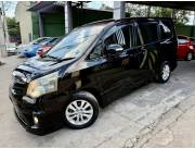 TOYOTA NEW NOAH FULL 2.010 - NEGRO