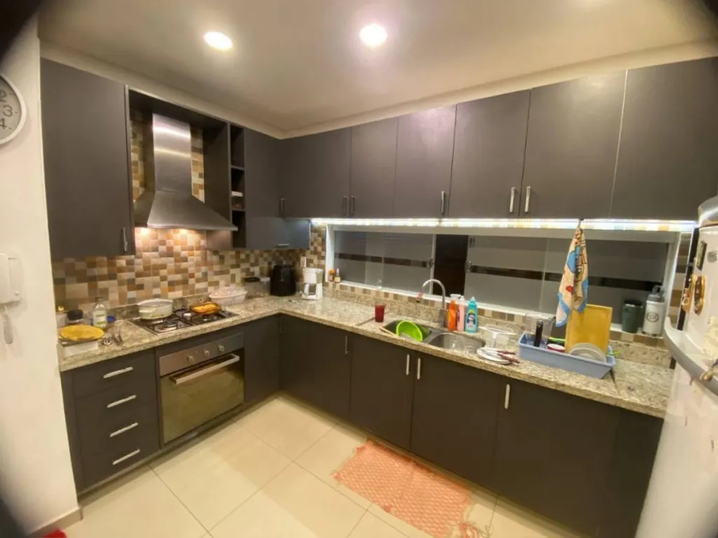 VENDO AMPLIA RESIDENCIA 3 DORMITORIOS EN LAMBARE — фото 3