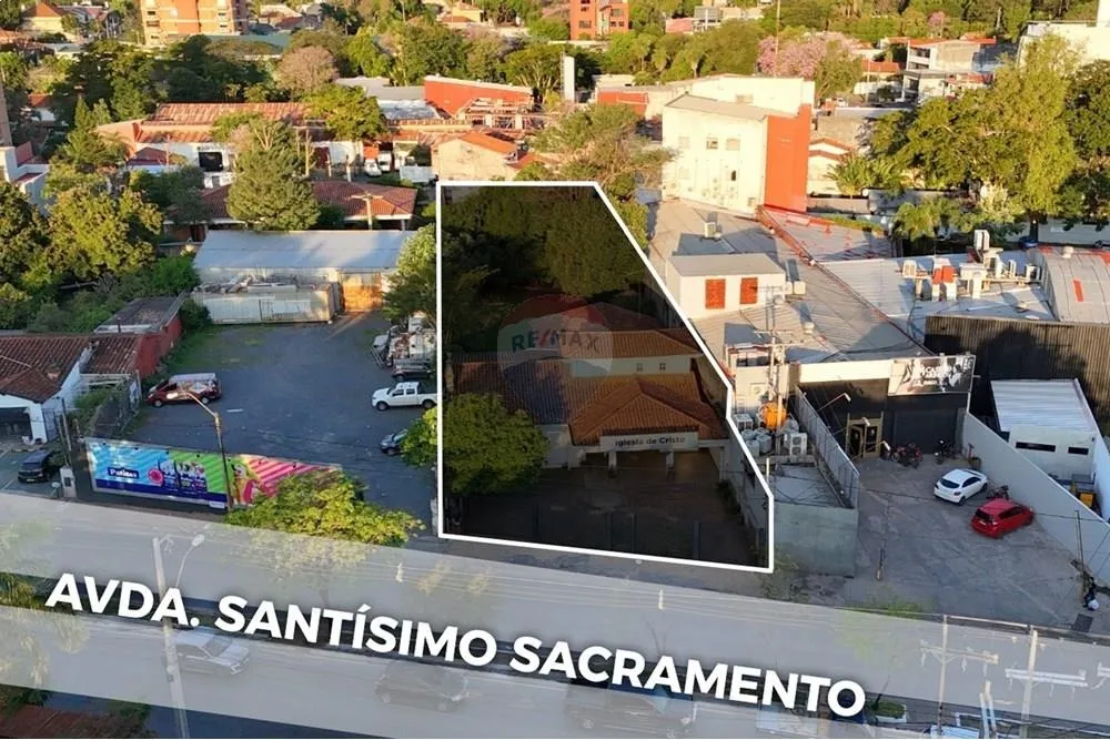 Importante Terreno sobre Avda Sacramento — foto 2
