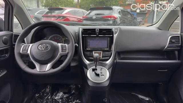 Toyota New Ractis 2015 — foto 6