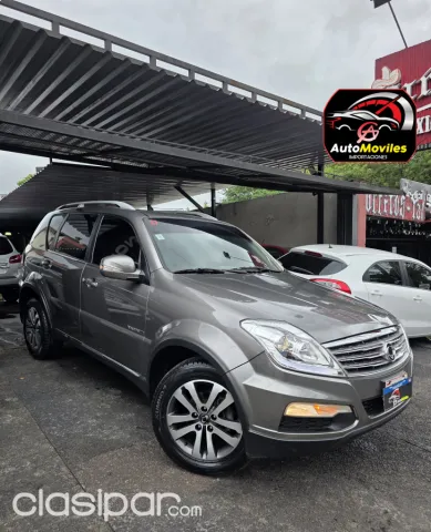 Ssangyong Rexton 2013 - foto 2