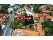 VENDO AMPLIO TERRENO EN BARRIO RECOLETA DE ASUNCIÓN!!