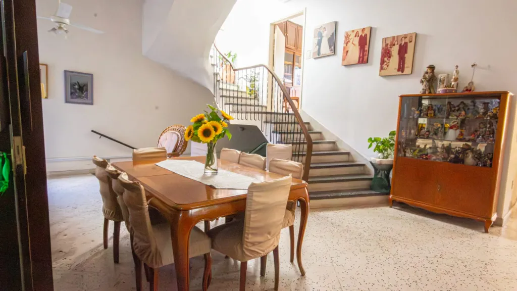 VENDO CASA EN SAJONIA — foto 3