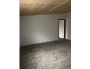 ALQUILO DEPOSITO CON OFICINAS 360 M2 (12X30) BARRIO MBURICAO COD 5940