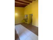 ALQUILO CASA DE 2 DORMITORIOS EN ASUNCIÓN