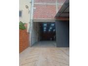 ALQUILO DEPOSITO DE 600 M2 EN LUQUE COD 5518