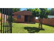 OPORTUNIDAD DE CASA EN INMEJORABLE ESTADO EN LUQUE