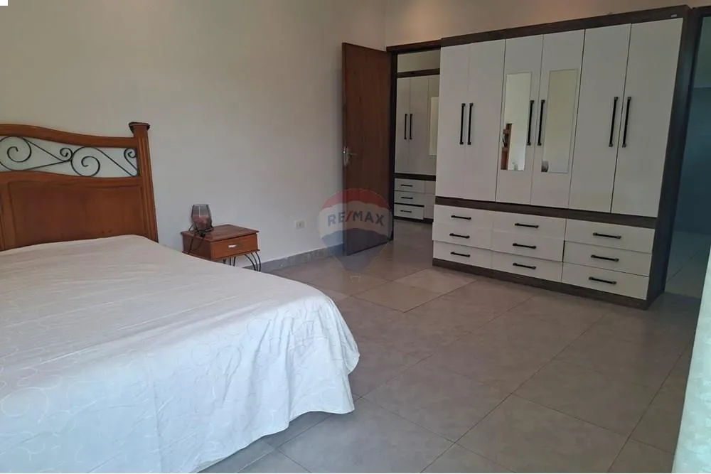 ¡Moderna Duplex con Piscina en San Bernardino! — foto 3