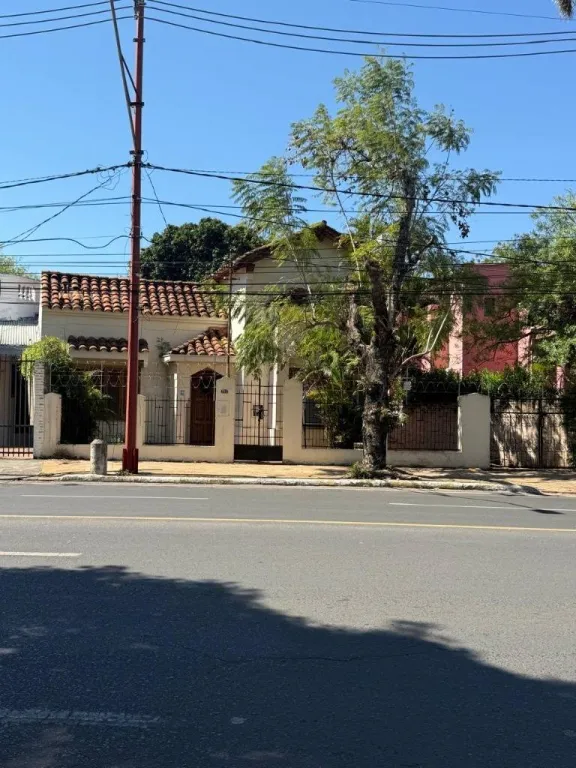 VENDO PROPIEDAD SOBRE AVENIDA MARISCAL LOPEZ — foto 3