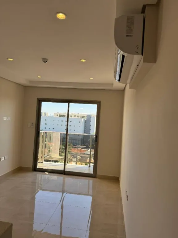 VENDO DEPARTAMENTO EN LUQUE ZONA CONMEBOL, EDIFICIO BURBAND — фото 2