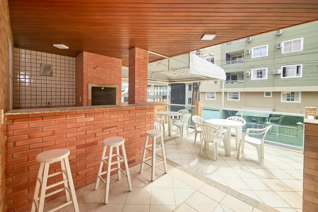 BOMBAS Y BOMBINHAS SANTA CATARINA BRASIL TRIPLEX POR DIA — foto 2