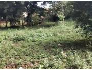 VENDO TERRENAZO CON CASITA EN ESQUINA EN CAPIATA