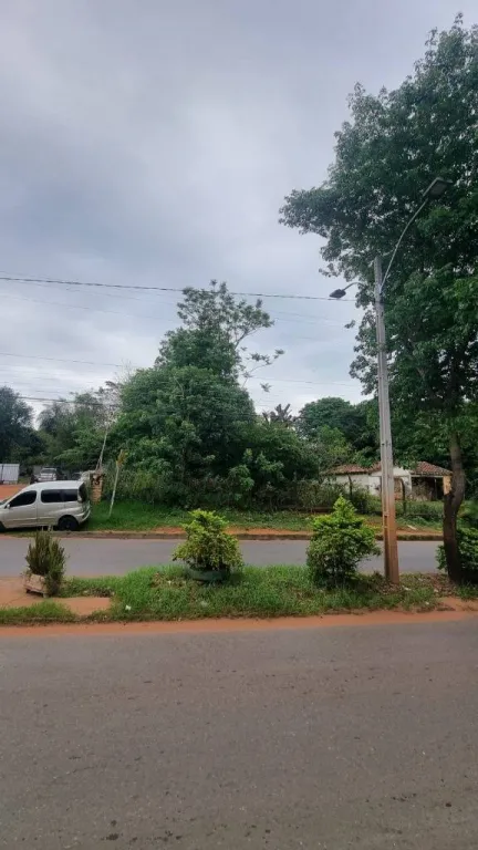 VENDO TERRENO PARA DESARROLLO DE CALLE A CALLE EN EL BARRIO CAAGUAZÚ, ÑEMBY — foto 2