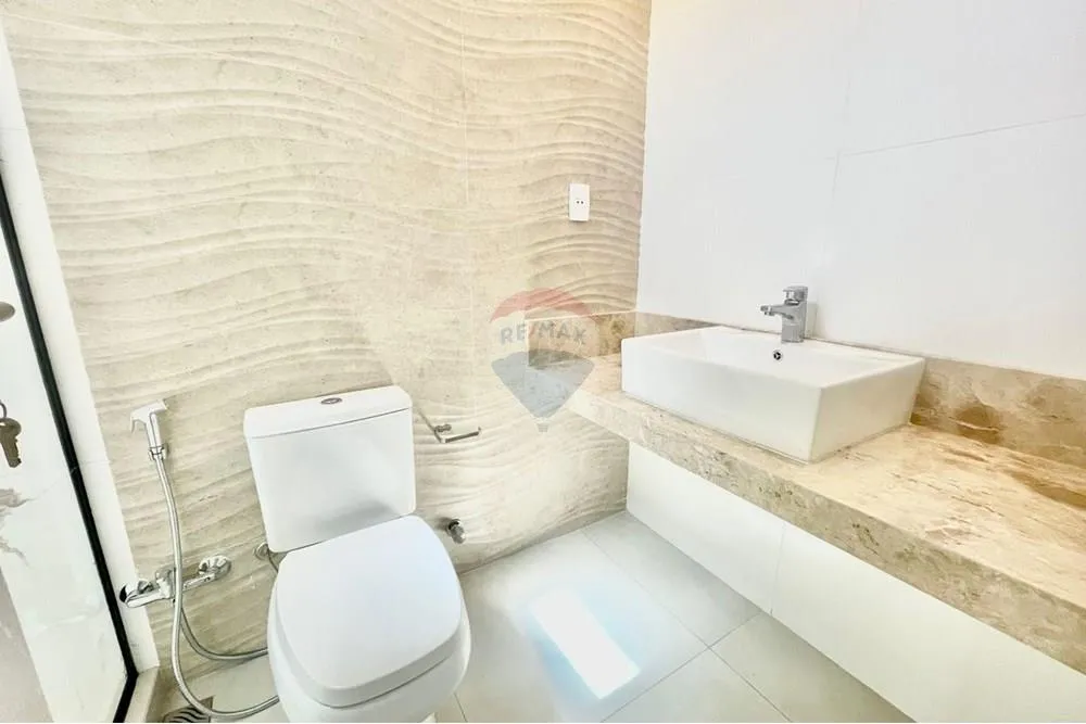 FINO DUPLEX A ESTRENAR CON PISCINA — foto 3
