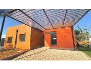 VENDO CASAS DE 2 Y 3 DORMITORIOS EN BARRIO CERRADO MIRAFLORES, MORA KUÉ - LUQUE