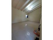 ALQUILO CASA EN LUQUE ZONA LAURELTY TODA EN PLANTA BAJA COD 5660