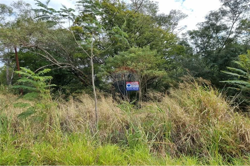 OFERTA!! Terreno en Barrio Cerrado SURUBI´I — foto 3