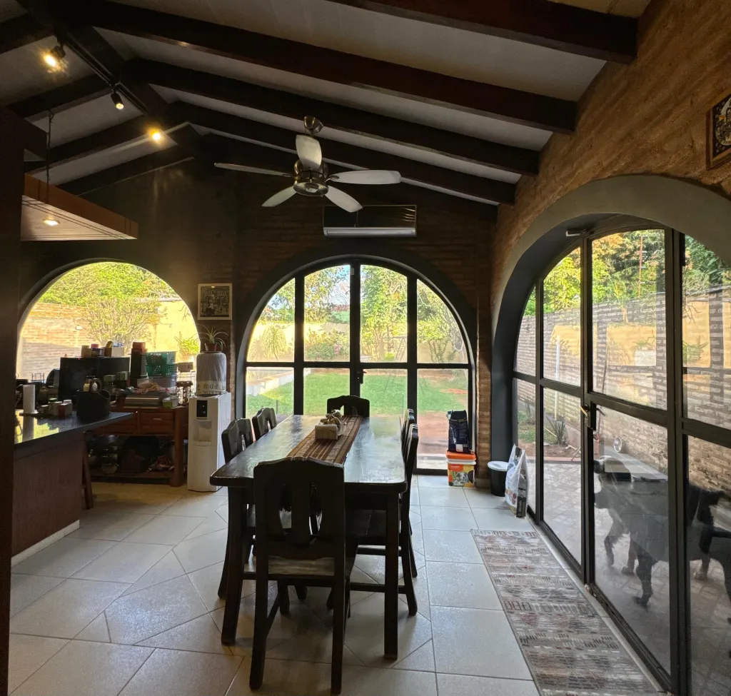 Casa con piscina en venta en villa Elisa — foto 3