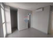 Vendo hermoso departamento a pasos de Mcal. López