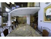 En Venta amplia Residencia de 4 habitaciones