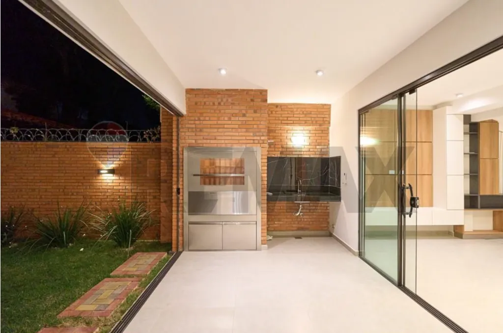 CASA PAREADA- Barrio Villa Morra, Asunción — foto 3