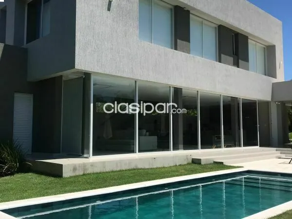 VIVA EL VERANO EN ESTA EXCLUSIVA RESIDENCIA EN AQUA VILLAGE — foto 2