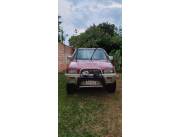 Vendo Nissan Mistral año 1999