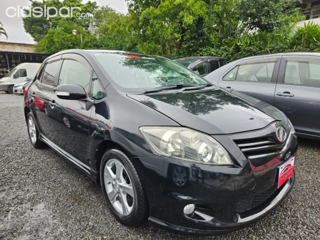 Toyota Auris 2010 — foto 3