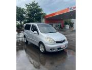 Toyota FunCargo 2003 os