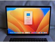 MacBook Pro 2017 15" core i7 16GB RAM 512GB SSD / Touchbar / Touch ID / Radeon Pro 4GB