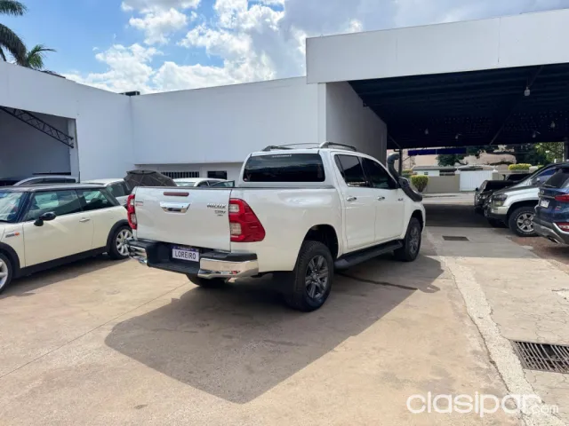 Toyota Hilux 2023 — foto 6