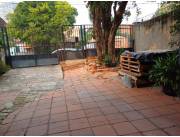 En Venta - Terreno con Casa en Barrio Jara COD 3733